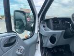 Ford Transit-13