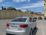 Kia Cerato-7
