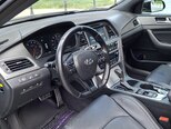 Hyundai Sonata-12