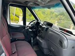 Ford Transit-13