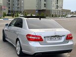 Mercedes E 250-7