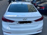 Hyundai Elantra-2