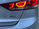 Hyundai Elantra-12