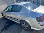 Peugeot 407-4