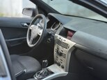Opel Astra-12