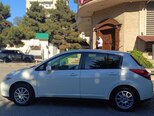 Nissan Tiida-4