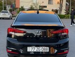 Hyundai Elantra-9