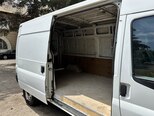 Ford Transit-7