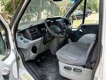 Ford Transit-11