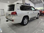 Toyota Land Cruiser-3
