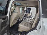 Toyota Land Cruiser-10