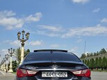 Hyundai Sonata-4