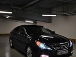 Hyundai Sonata-16