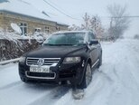 Volkswagen Touareg-8