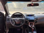 Hyundai Elantra-9