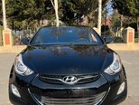 Hyundai Elantra-11