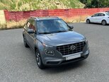 Hyundai Venue-3