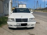 Mercedes C 220-1