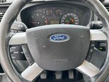 Ford Transit-12