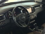 Kia Sorento-12