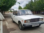 LADA (VAZ) 2107-2