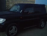 Mitsubishi Pajero io-6