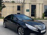 Hyundai Sonata-4