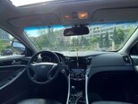Hyundai Sonata-11