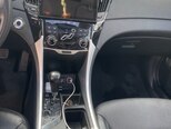 Hyundai Sonata-12