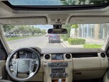 Land Rover Discovery-10