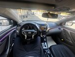 Hyundai Elantra-9