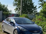 Hyundai Elantra-1