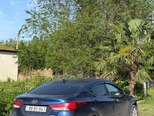 Hyundai Elantra-2