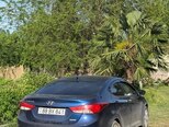 Hyundai Elantra-3