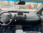 Toyota Prius-4
