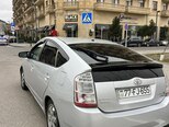 Toyota Prius-8