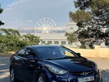 Hyundai Elantra-1