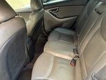 Hyundai Elantra-11