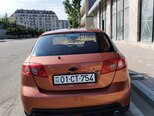 Chevrolet Lacetti-2