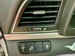 Hyundai Elantra-13