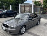 Hyundai Sonata-4