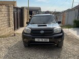 Toyota RAV4-1