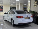 Volkswagen Lavida-8