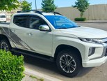 Mitsubishi L200-4