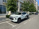Mitsubishi L200-2