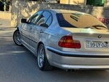 BMW 330-2