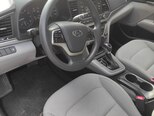 Hyundai Elantra-6