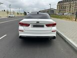 Kia Optima-2