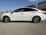 Hyundai Sonata-8