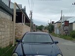 Mercedes E 280-1